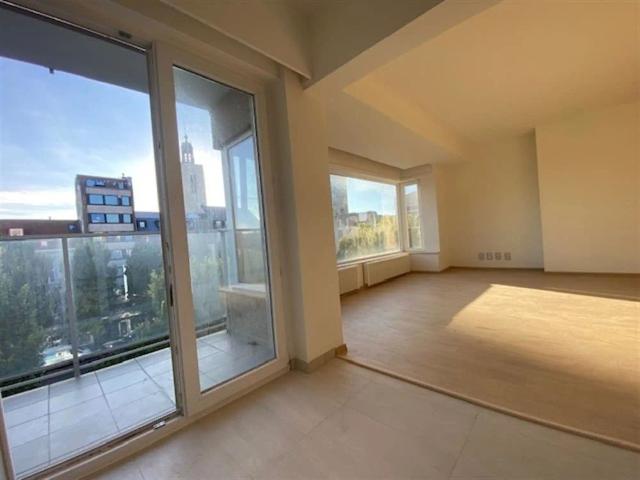 Ruim, zonnig appartement centrum Oostende