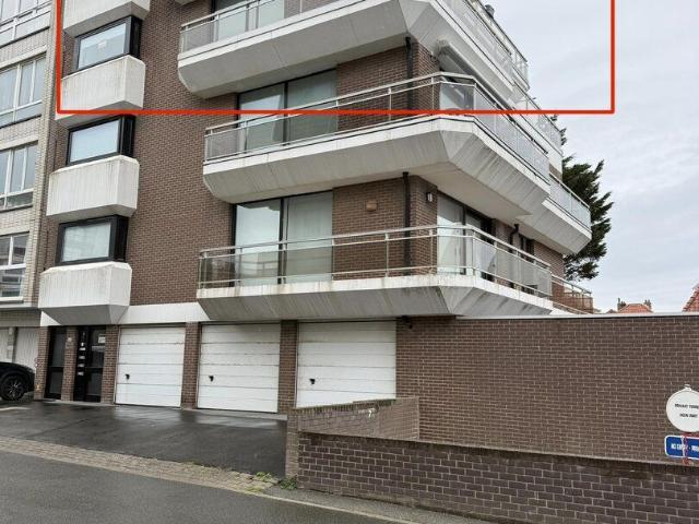 ☀️Ruim zongericht app met garage te huur koksijde