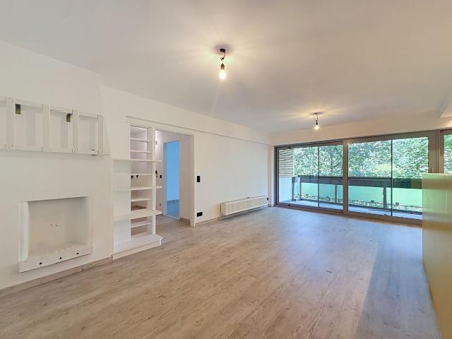 Ruim 1 slaapkamerappartement met terras te huur in Hoboken
