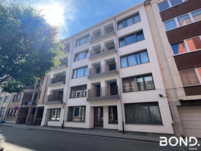 Ruim 2 slaapkamer appartement te huur