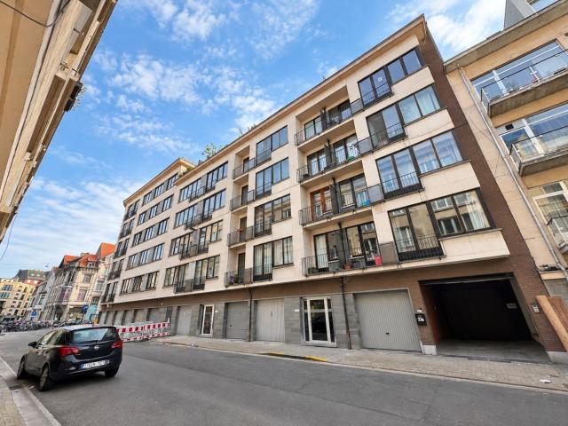 Ruim 2 slaapkamer appartement nabij Gent Sint Pieters