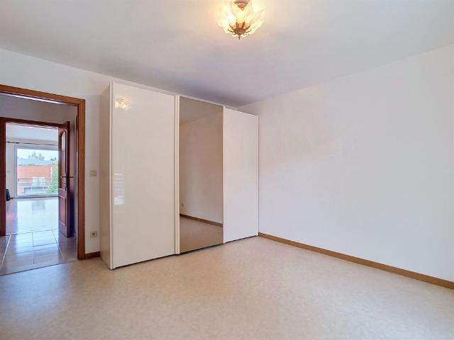 Ruim 2 slaapkamerappartement met twee terrassen op een goede locatie