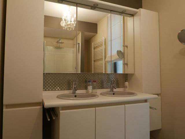 ruim 2slpk appartement met groot terras en staanplaats