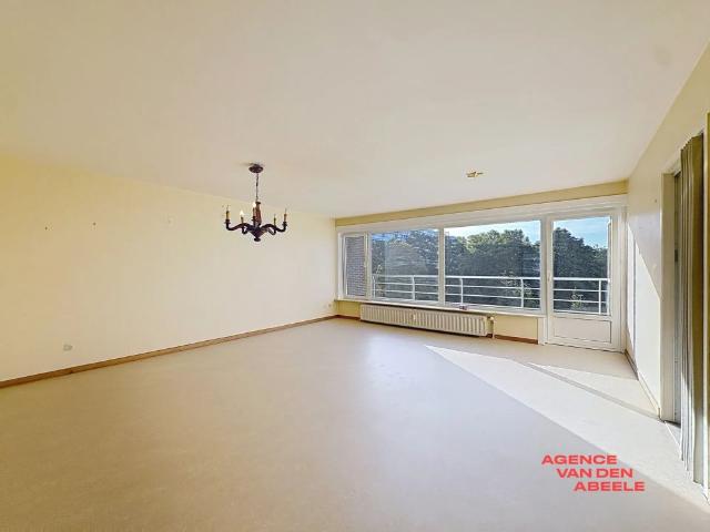 Ruim 3 slaapkamerappartement in Sint Andries