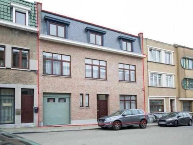Unieke herenwoning met garage in Nieuw Kwartier
