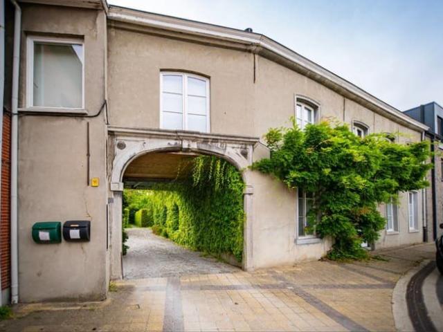 Ruime woning in centrum Sint Amands