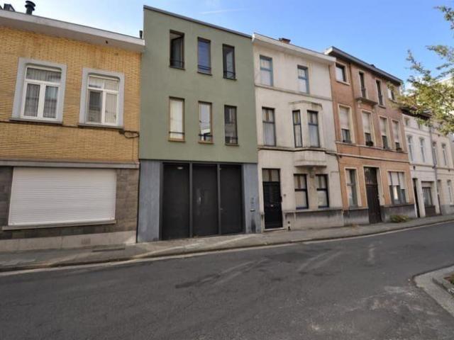 Ruime woning in de buurt van Gent Sint Pieters