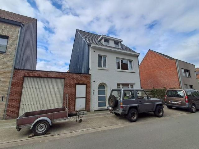 Ruime woning in Sint Kruis