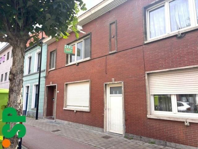 Ruime woning met 3 slaapkamers in het centrum van Geel