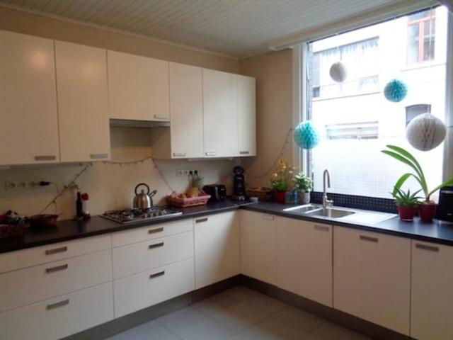 Ruime woning met 4 slaapkamers nabij centrum