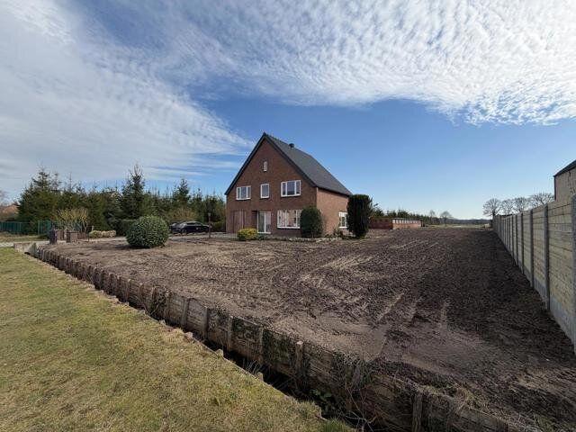 Ruime woning met 4 slpk met prachtig verzicht over de velden