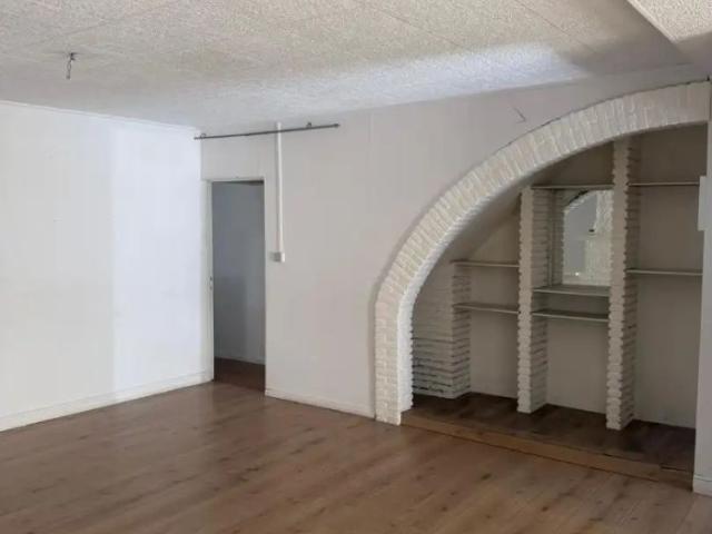 Ruime woning met 5 slaapkamers te huur – Oostende Konterdam