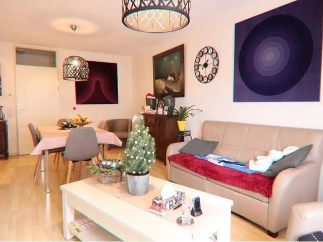 Ruime assistentiewoning met 1 slaapkamer te huur in Aartrijke Zedelgem