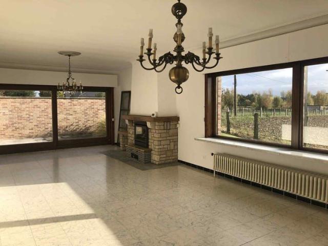 Ruime bungalow 3 slpk met mooie tuin in Vurste, Gavere