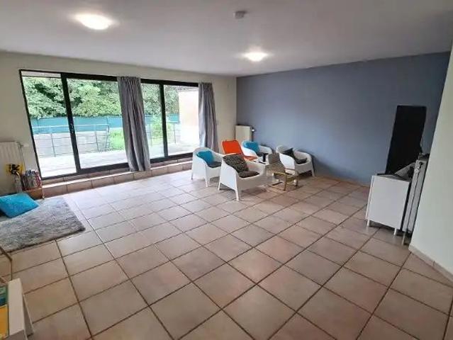 Ruime Duplex met Terras en Tuin te huur in Sint Andries Brugge