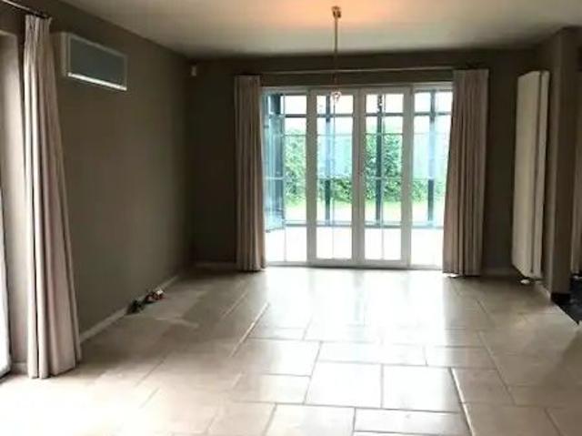 Ruime energiezuinige woning te huur op een rustige ligging