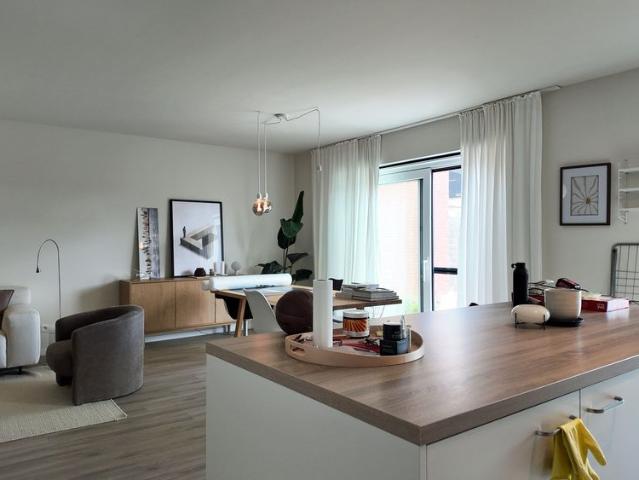 Ruime energiezuinige HOB te huur in Waarschoot met kwalitatieve afwerking!