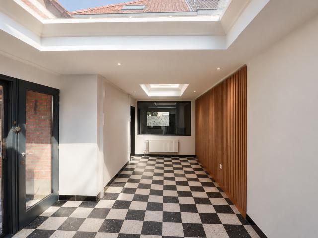 Ruime gezinswoning met 3 slaapkamers, garage en tuin