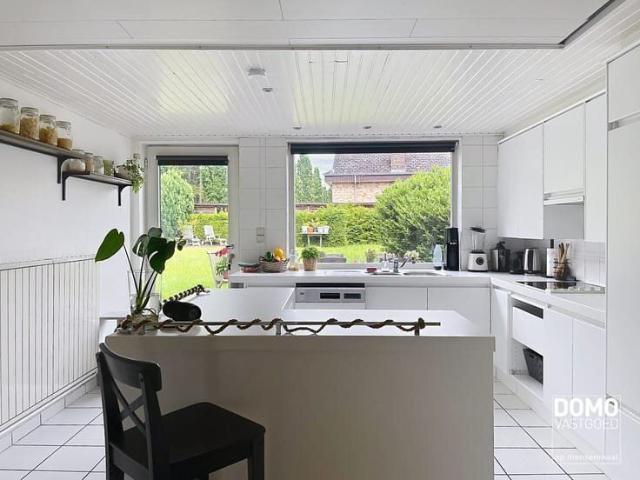 Ruime gezinswoning met 3 slaapkamers en mooie tuin