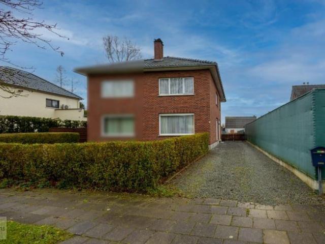 Ruime halfopen bebouwing met 3 slaapkamers in Oudenaarde