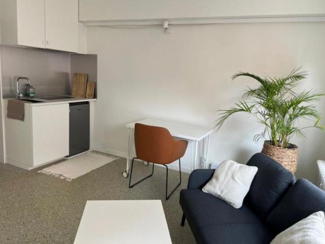Ruime lichtrijke flat in hartje Leuven! Beschikbaar vanaf 01/07/2026!