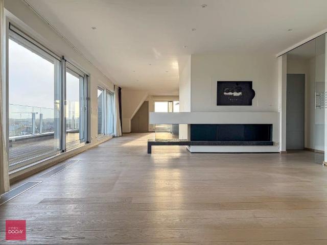Ruime lichtrijke PENTHOUSE op privaat domein | De Steelander