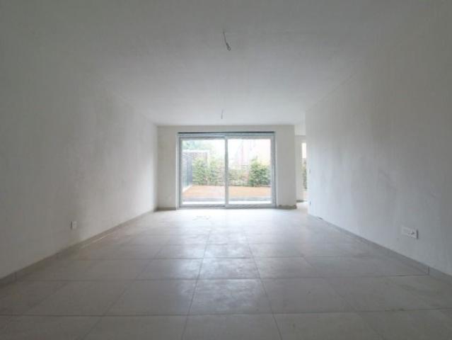 Ruime nieuwbouwwoning te Kortrijk