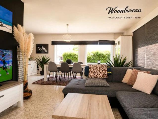 Ruime open bebouwing met tuin en garage te Kalken