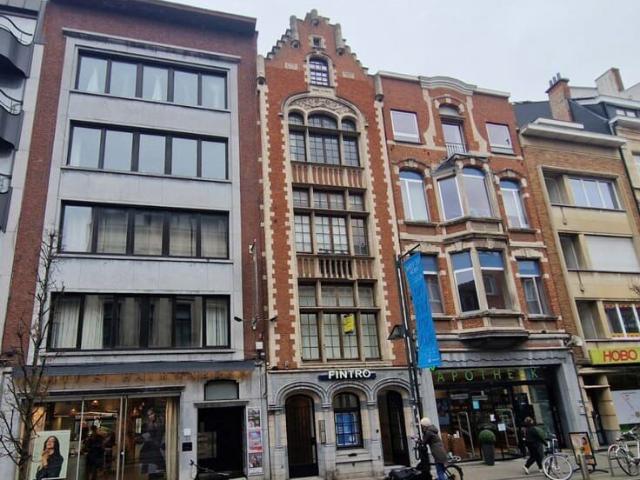 Ruime studio met eigen sanitair te hartje Leuven