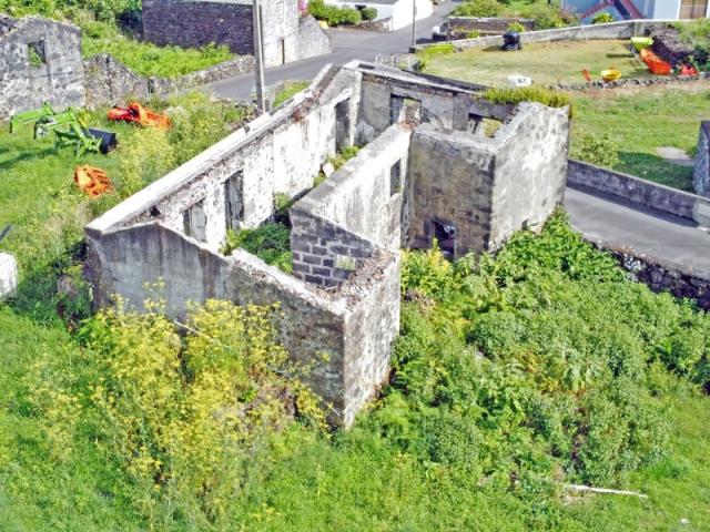 Ruína com Projeto Aprovado São João, Lajes do Pico