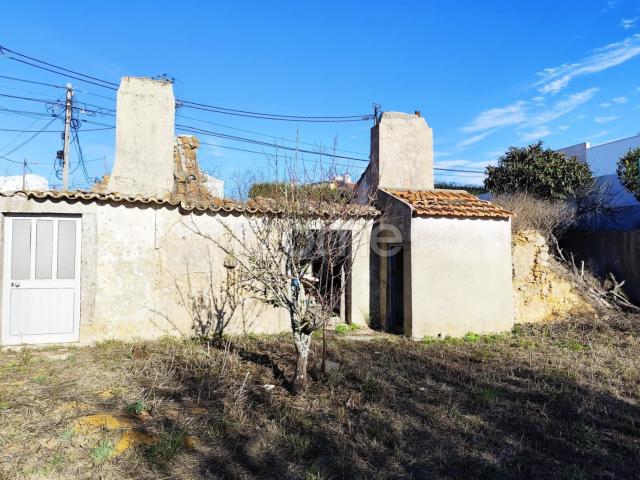 Ruína com projeto aprovado, Serra da Azoia, Sesimbra