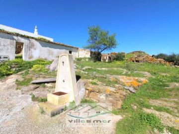 Ruína com terreno e Vistas Panorâmicas em Pereiro, Alcoutim