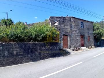 Ruína com Terreno em Valbom Fontarcada e Oliveira, Póvoa de Lanhoso