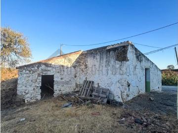 Ruína com Terreno para Requalificação e Vistas para o Mar em Magoito, Odeleite Castro Marim