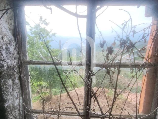 Ruína em terreno urbano com vista Rio Vouga + terreno rústico