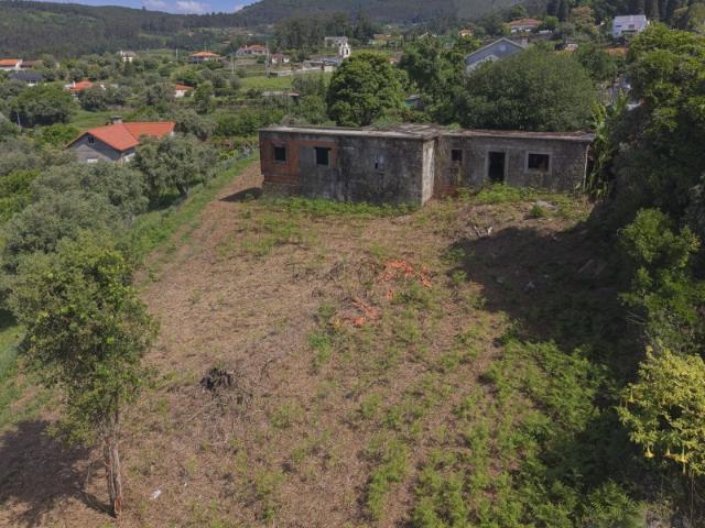 Ruína em Pedra para Reconstrução | Calheiros, Ponte de Lima