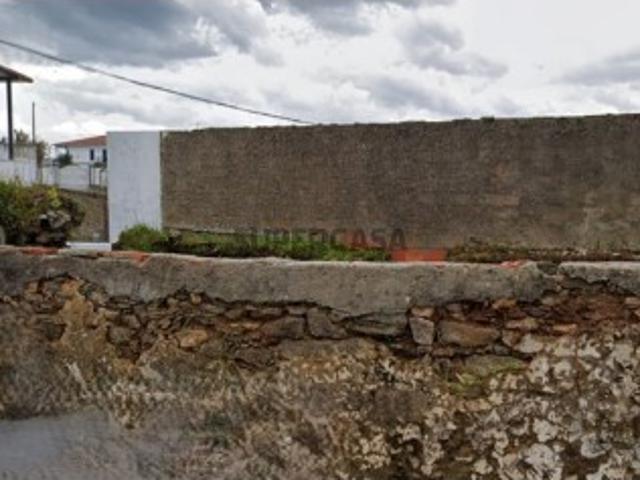 Ruína para construção de moradia T2 no centro do Sardoal
