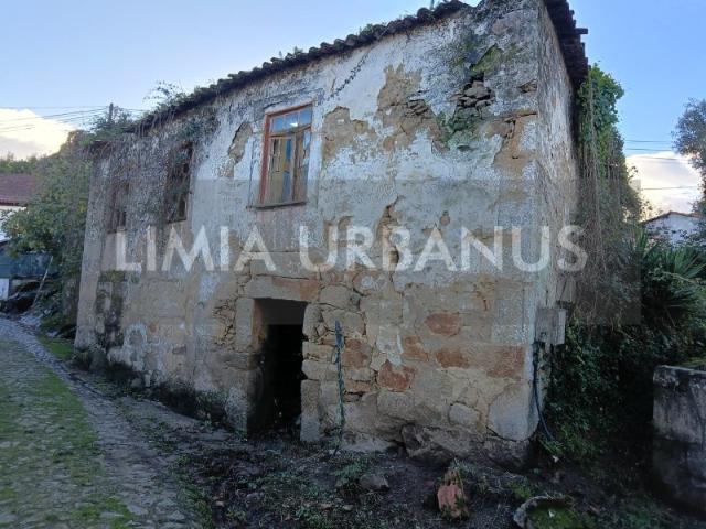 Ruína + Posssibilidade de Construir Moradia com 3 pisos Arcozelo, Ponte de Lima Exclusivo Limia Urbanus