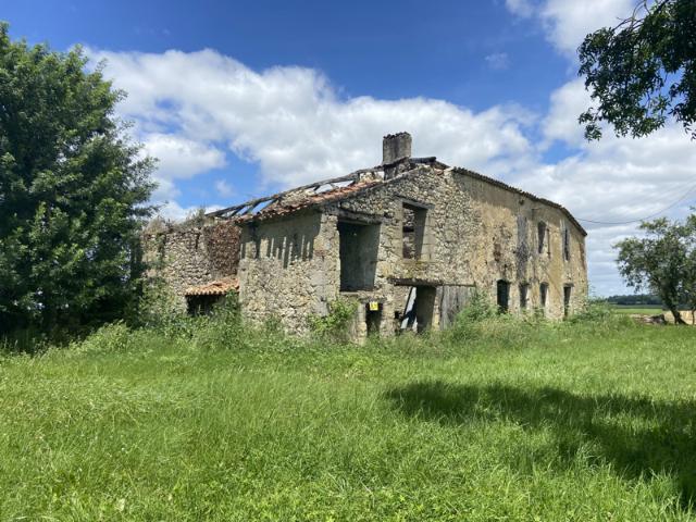 Ruine à la limite du Gers et du Lot et Garonne