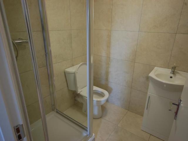 Ruislip, Middlesex HA4, Studio to rent, £895 pcm | PrimeLocation