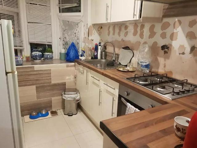 Ruislip Road, Greenford UB6 1 bed in a house share to rent £965 pcm £223 pw