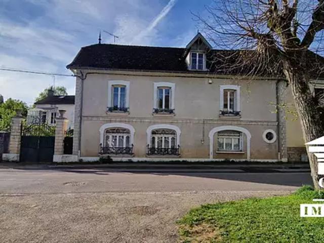 Rully 71150 Achat / Vente maison 10 pièces t10 terrasse