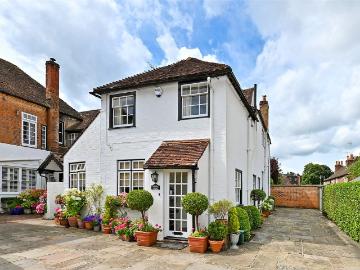 Rupert's Lane, Henley On Thames, Oxfordshire RG9, 2 bed semi detached house to rent, £2,495 pcm | PrimeLocation