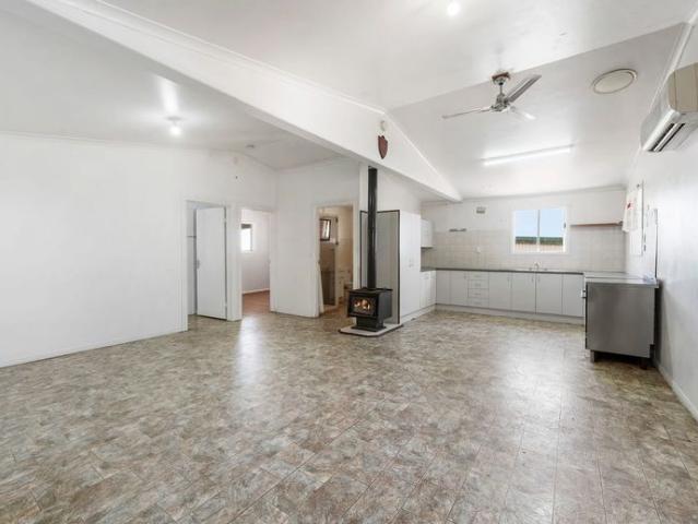Rural 3 Bedroom home with office & rumpus room