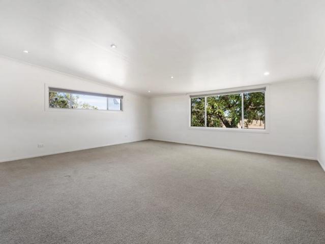 Rural 3 Bedroom home with office & rumpus room