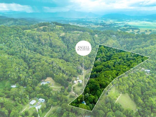 Rural Coastal Haven: Charming home on 11.39 Acres