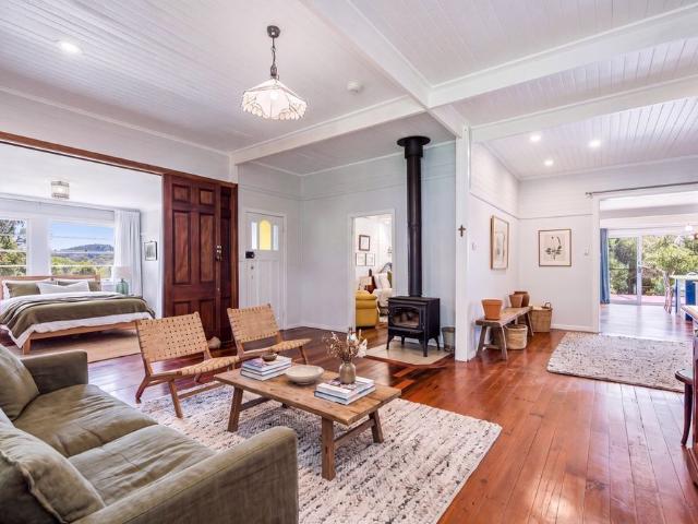 Rural Homestead Space, Privacy & Lifestyle