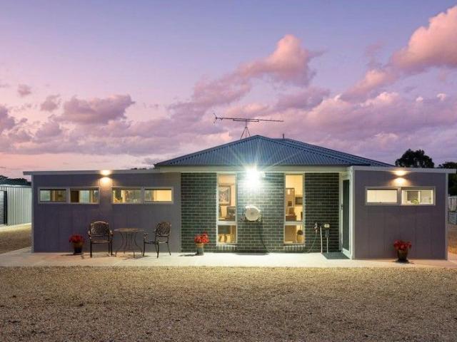Rural Lifestyle, Dual living and Unlimited potential