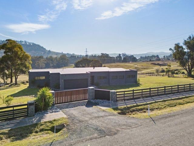 Rural Lifestyle meets Urban Living