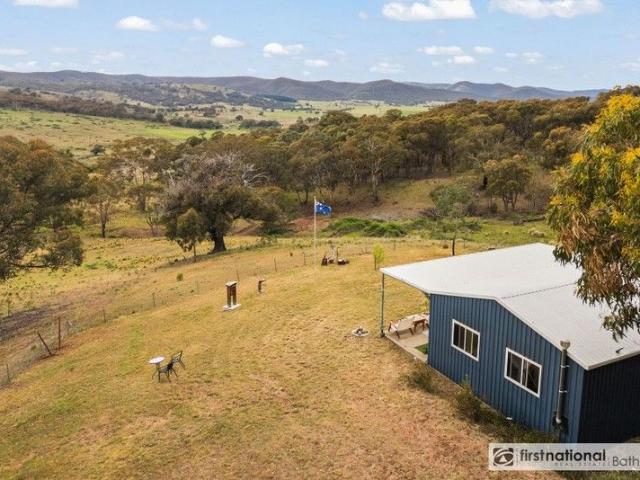 Rural 40 Acre Retreat with Additional Value Less than 30 Minutes from Bathurst